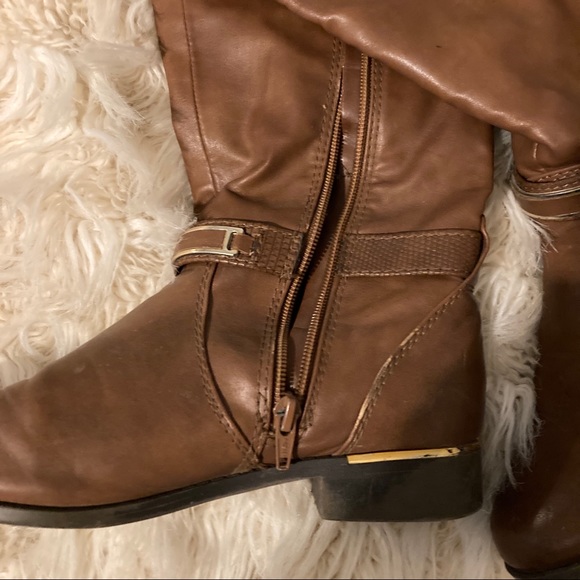 Brown Boots - Picture 5 of 5